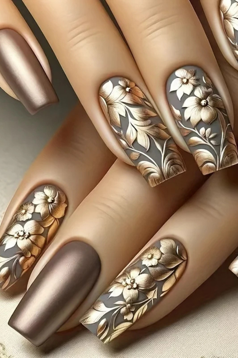 Retro Press On Nails Glossy False Nails With Golden Floral Accents For Women