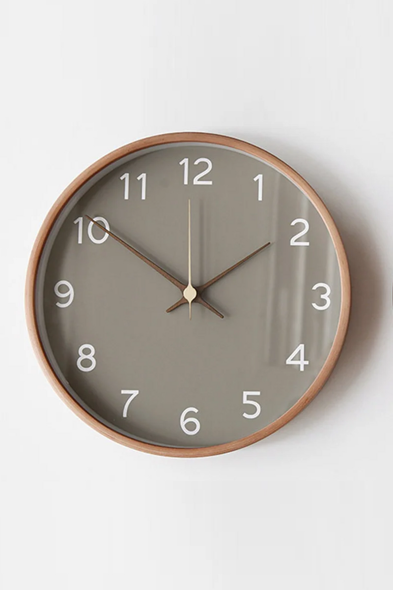 Clocks Solid Wood Transparent Glass Wall Clock Living Room Light Luxury Nordic Simple Clock