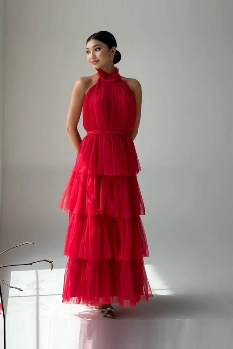 Customized Tulle Tiered Celebrity A-line Halter Bespoke Occasion Gown Midi Dresses