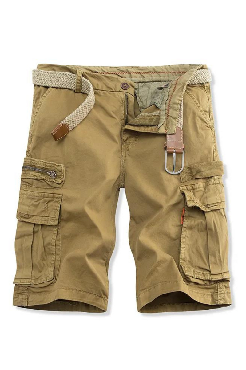 Summer men's casual shorts multi-bag overalls Beach pants comfortable and breathable .