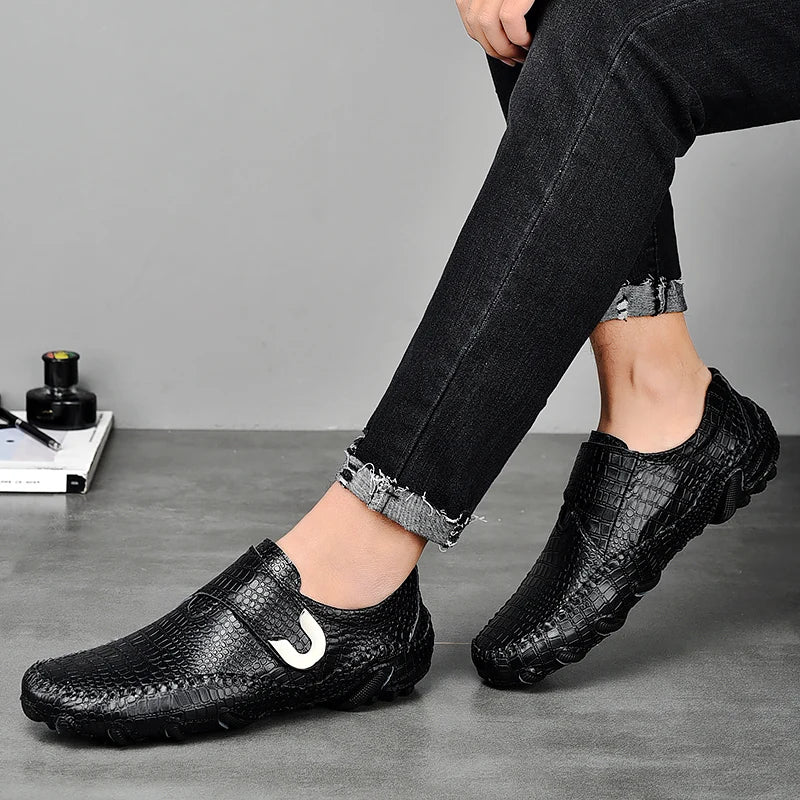 Classic Men Shoes Black Leather Slip-on Casual Loafers Hasp Male Flats Brown