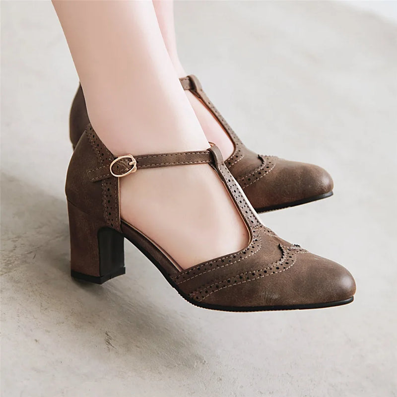 Women's Shoes Splice Pointed Toe Buckle Ladies High Pumps