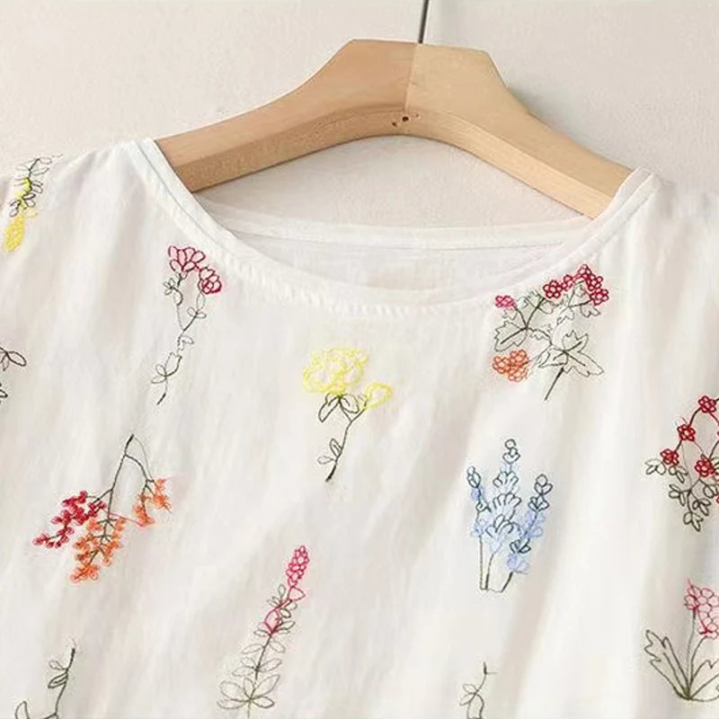 Elegant White Dress Summer Women Floral Embroidered Party Dresses Batwing Sleeve Holiday Beach Sundress