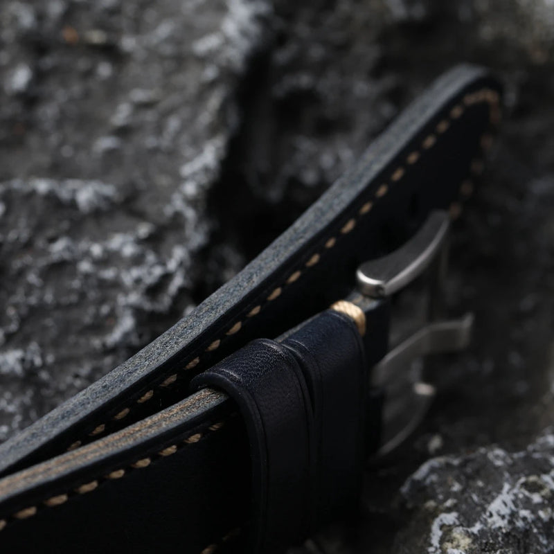 Handmade Leather Strap For Apple Watch Thickened