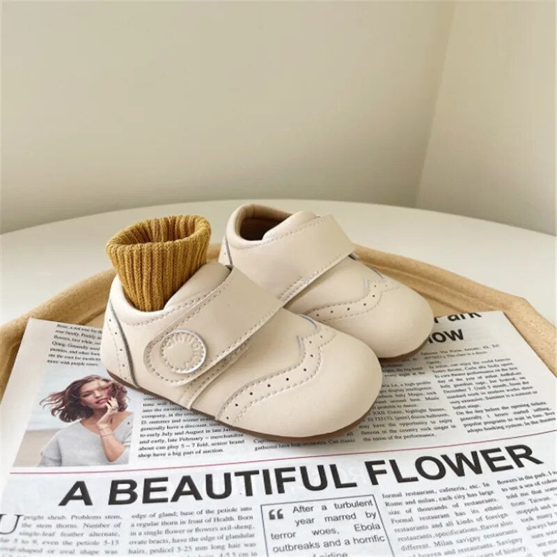 Autumn Baby Shoes For Girls Leather Princess Shoes Soft Sole Outdoor Tennis Fashion Toddler Barefoot Shoes