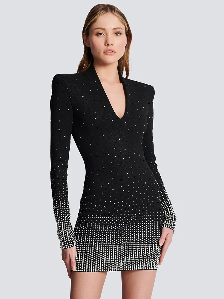 Women V-neck Long Sleeve Tight Diamond Embroidery Knitted Mini Dress Elegant