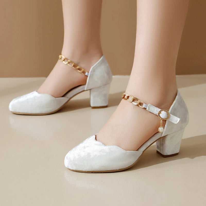 Ruffled Buckle With Shallow Side Women Sandals Thick Heel Soft Sandals