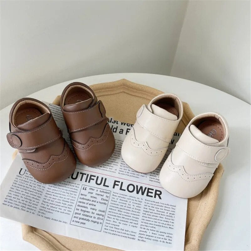 Autumn Baby Shoes For Girls Leather Princess Shoes Soft Sole Outdoor Tennis Fashion Toddler Barefoot Shoes