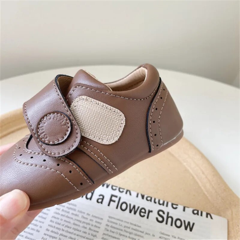 Autumn Baby Shoes For Girls Leather Princess Shoes Soft Sole Outdoor Tennis Fashion Toddler Barefoot Shoes