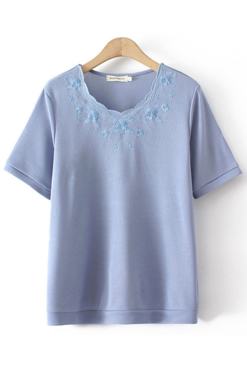 Women Clothing Fashion Embroidered Ice Silk Knitting Tops Loose And Casual Curve Tees Summer